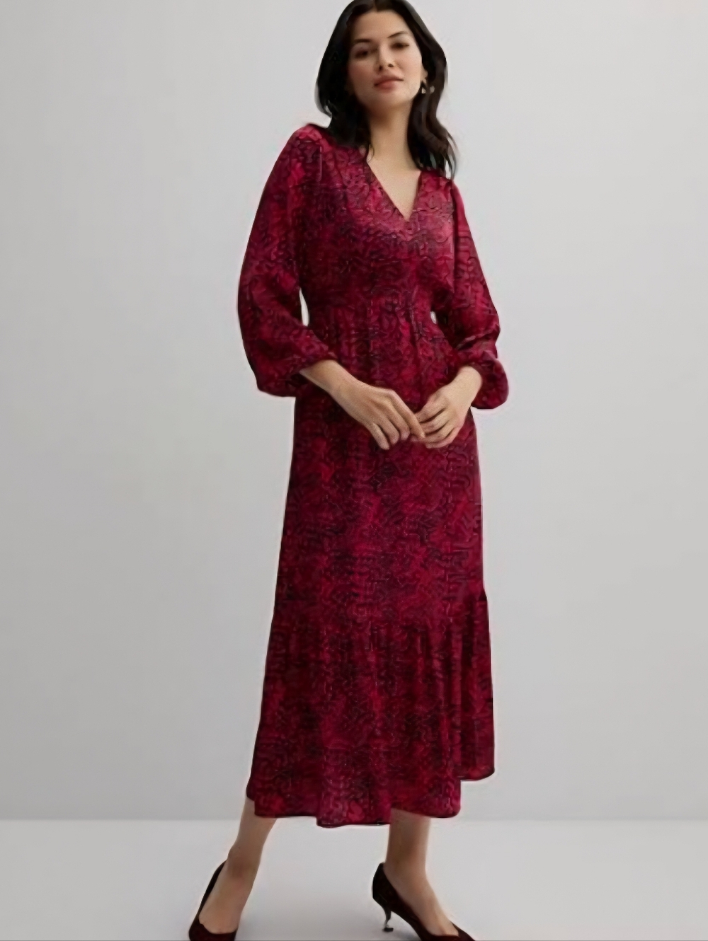 Nine West Satin Cheetah Puff Sleeve V-neckline Maxi Dress